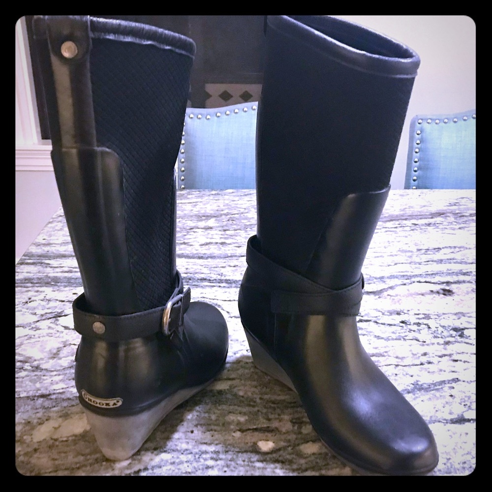 Chooka waterproof wedge black boots